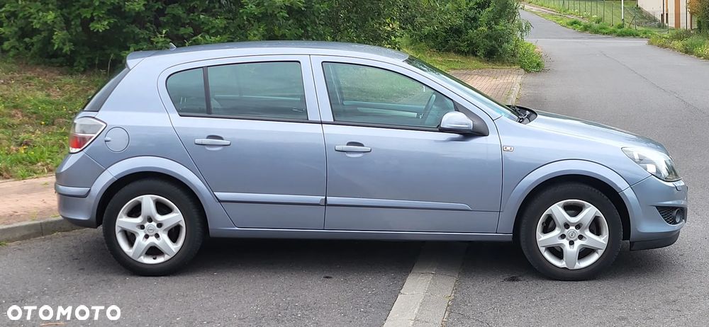 Opel Astra 1.6 Easytronic Sport - 4