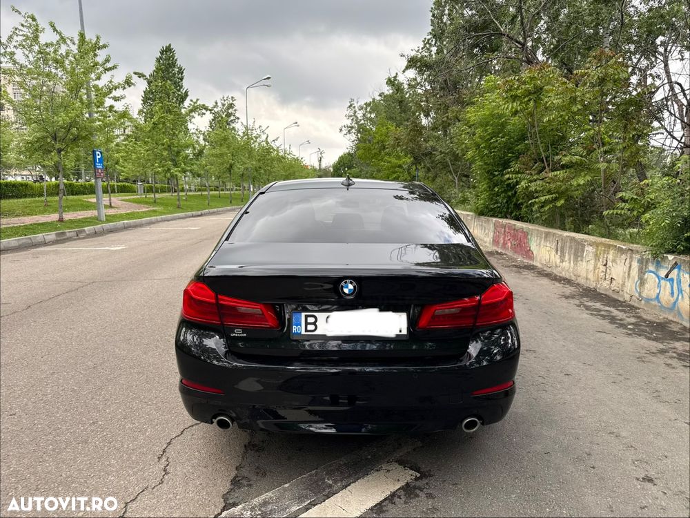 BMW Seria 5 518d Aut. - 17