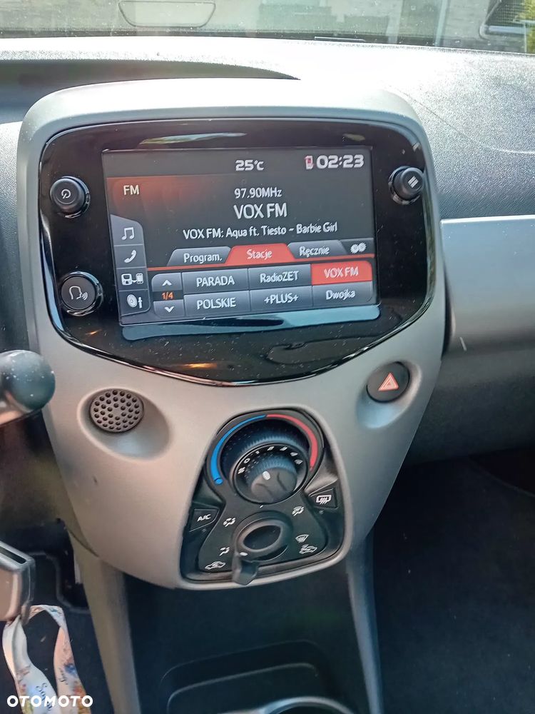 Toyota Aygo x-play - 11