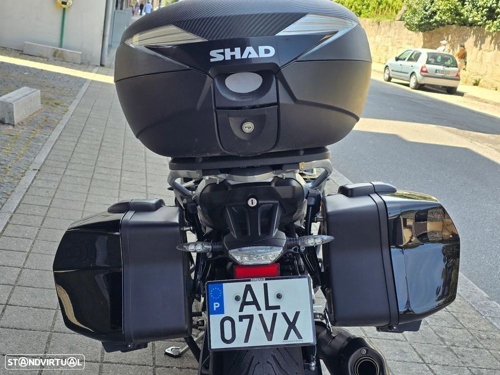 BMW S 1000 XR Triple black & Akrapovic - 10