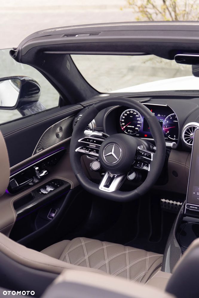 Mercedes-Benz SL AMG 63 4-Matic+ - 23