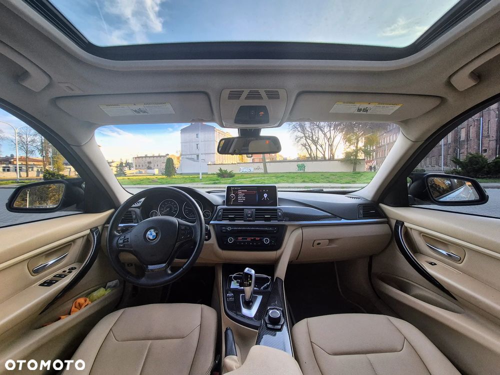 BMW Seria 3 328i Sport-Aut Luxury Line - 20