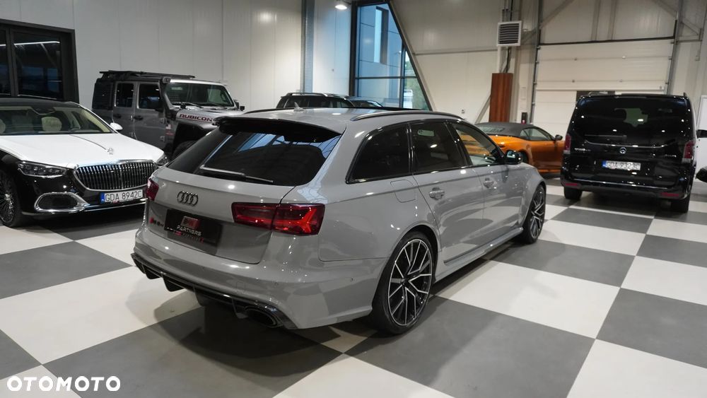 Audi RS6 - 14