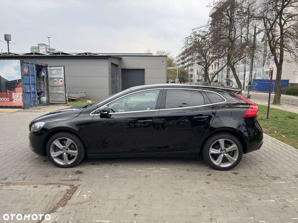 Volvo V40 D3 - 4
