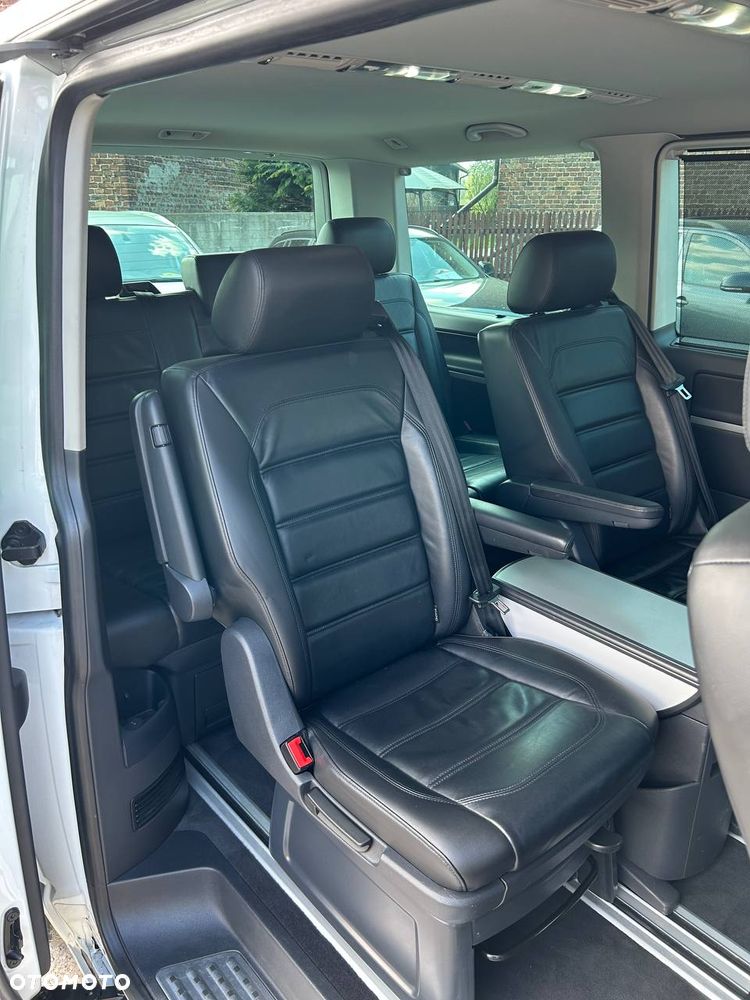 Volkswagen Multivan 2.0 TDI L1 Highline DSG - 11