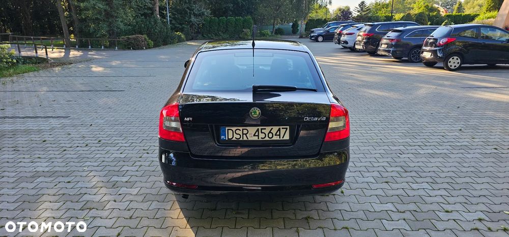 Skoda Octavia 1.6 - 5