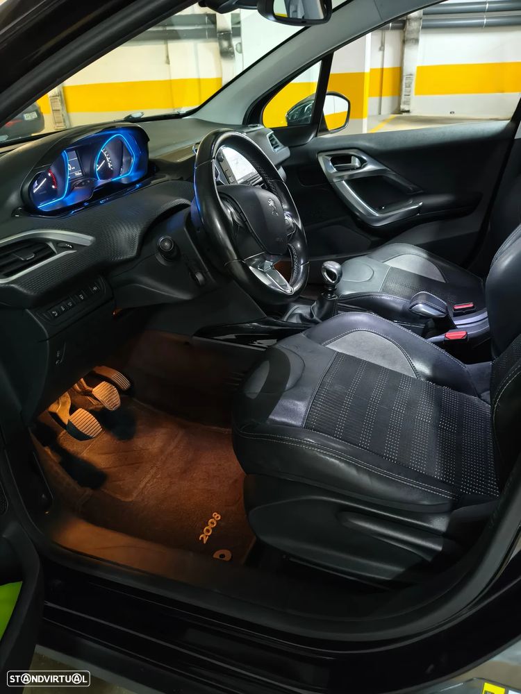 Peugeot 2008 BlueHDi FAP 120 STOP & START Allure - 5