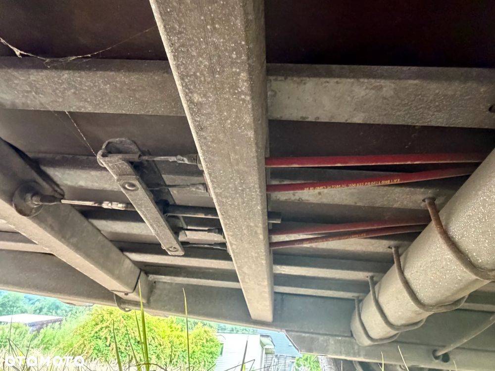 Inny Przyczepa Dwuosiowa Ciężarowa-LAWETA Do Koparek Maszyn Budowlanych. HULCO TERRAX-2 3001-LK.  NAJAZD Pełny Klapa z Bardzo mocnej konstrukcji. Lekki system otwierania najazdu jedną ręką! DMC 3000Kg! Jest To Laweta marki PREMIUM. Dwie ośie hamujące! Pełny ocynk. HULCO to Francuski Producent największy w Europie! Potężna jakość wykonania! Okazja Tanio. Laweta sprowadzona z Norwegii. Zero zużycia jak nówka sztuka! OKAZJA - 30