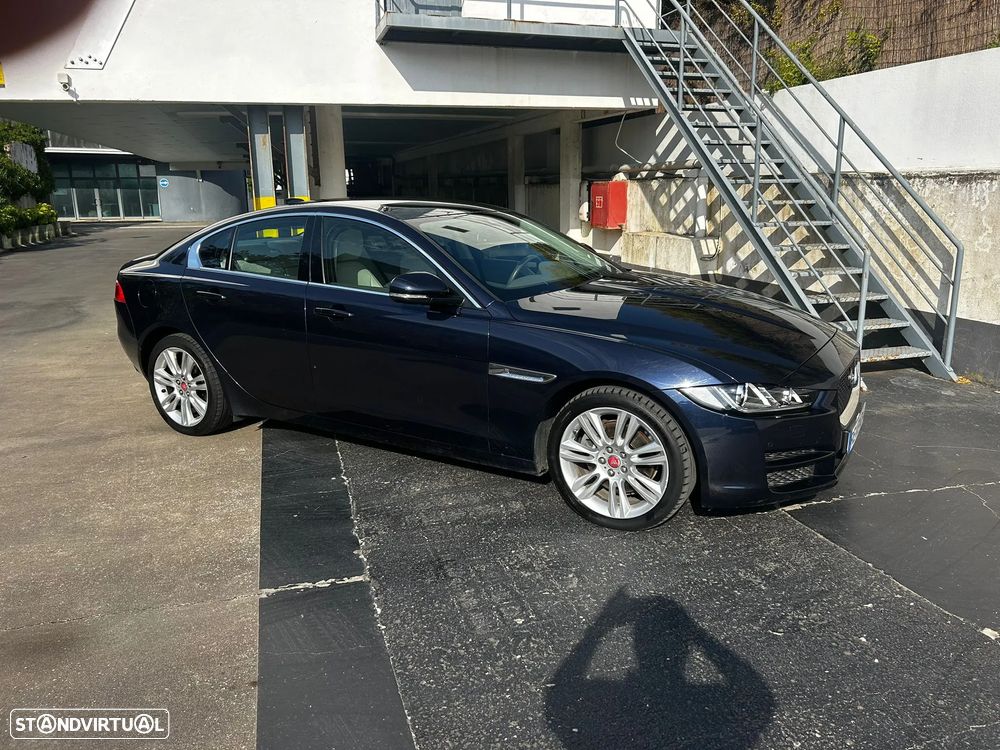 Jaguar XE 20d Aut. Prestige - 46