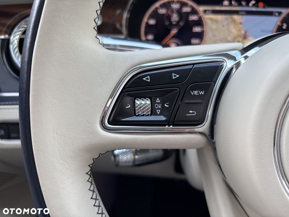Bentley Flying Spur - 12