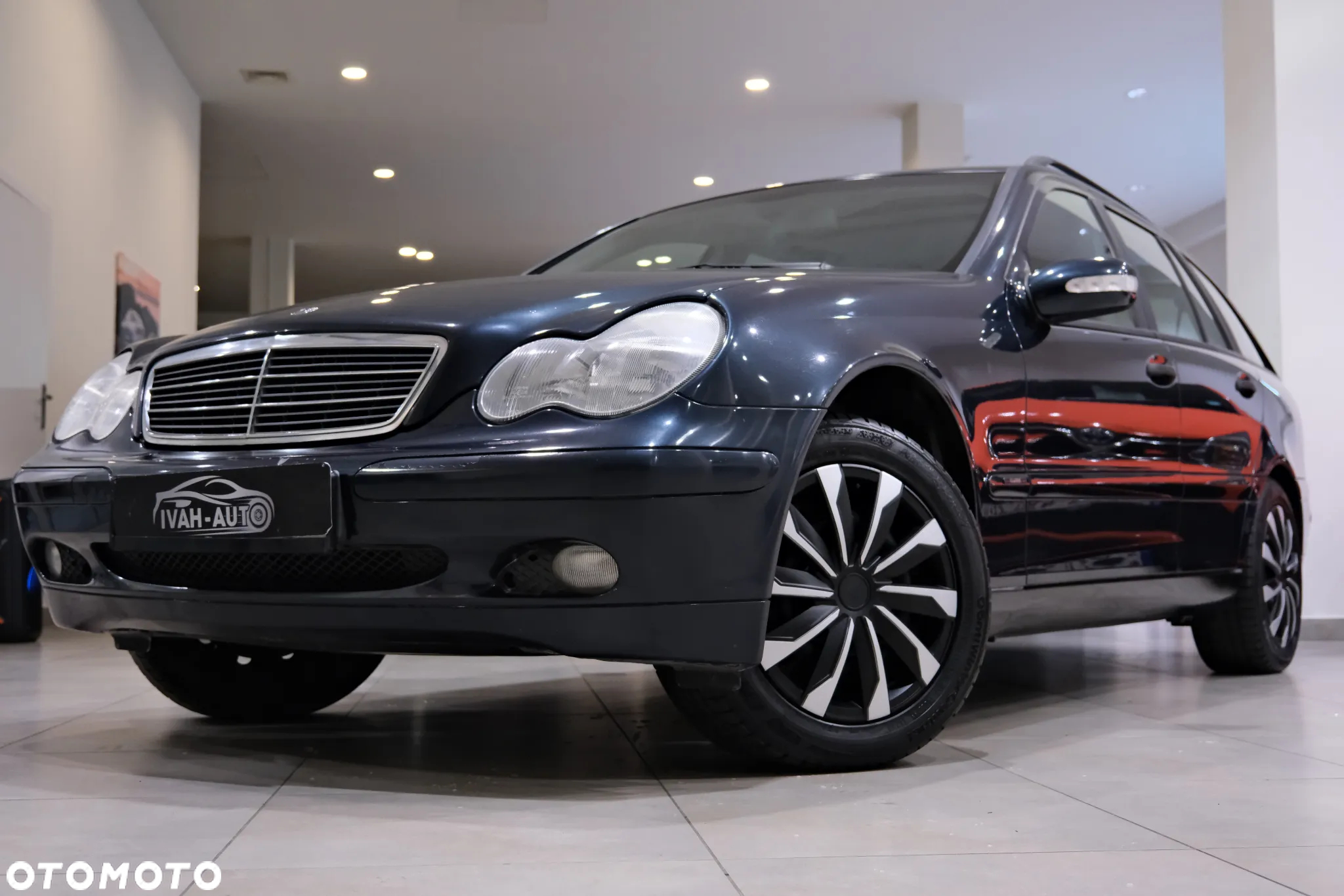 Mercedes-Benz Klasa C 180 T Kompressor Automatik Classic - 20
