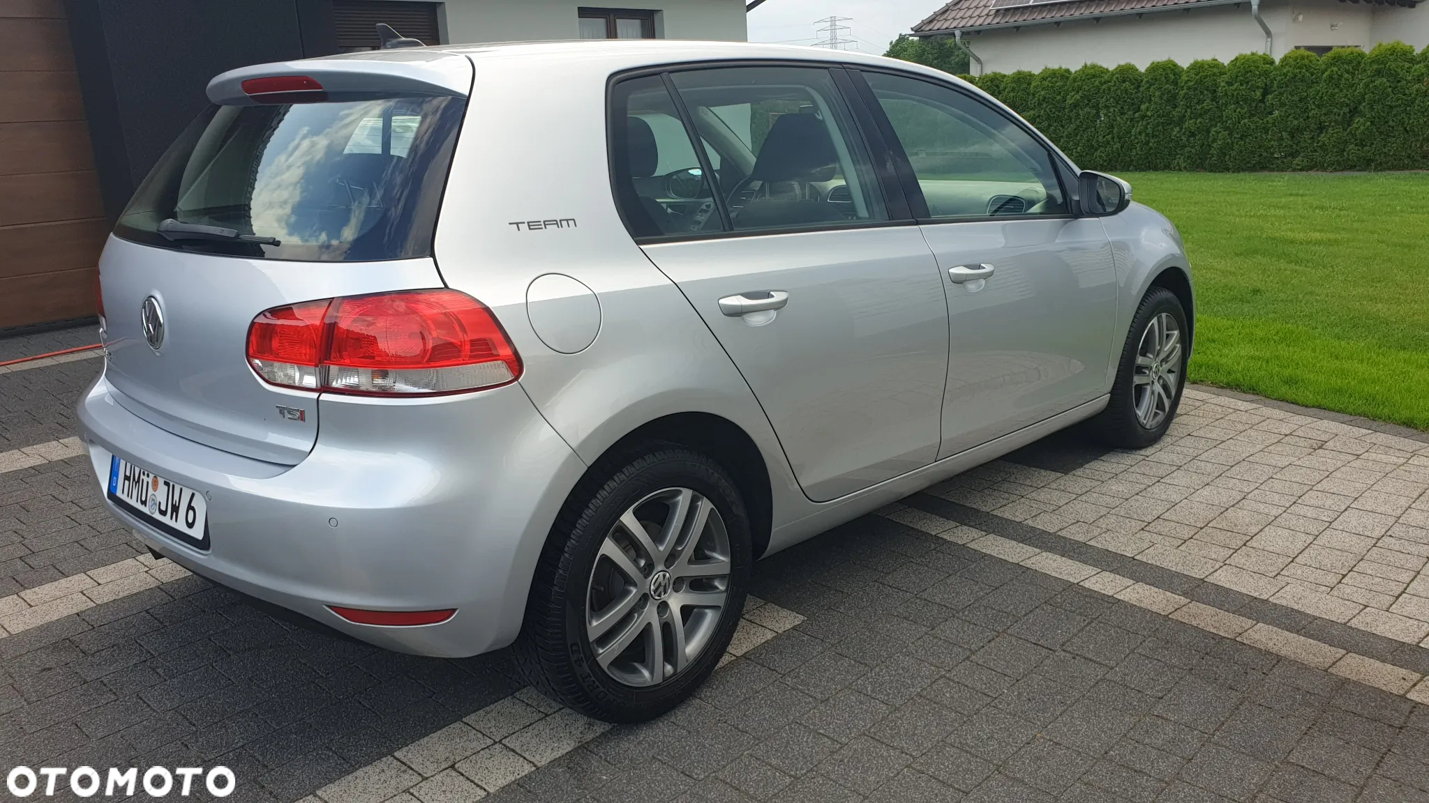 Volkswagen Golf Variant 1.4 TSI BlueMotion Technology DSG Comfortline - 4
