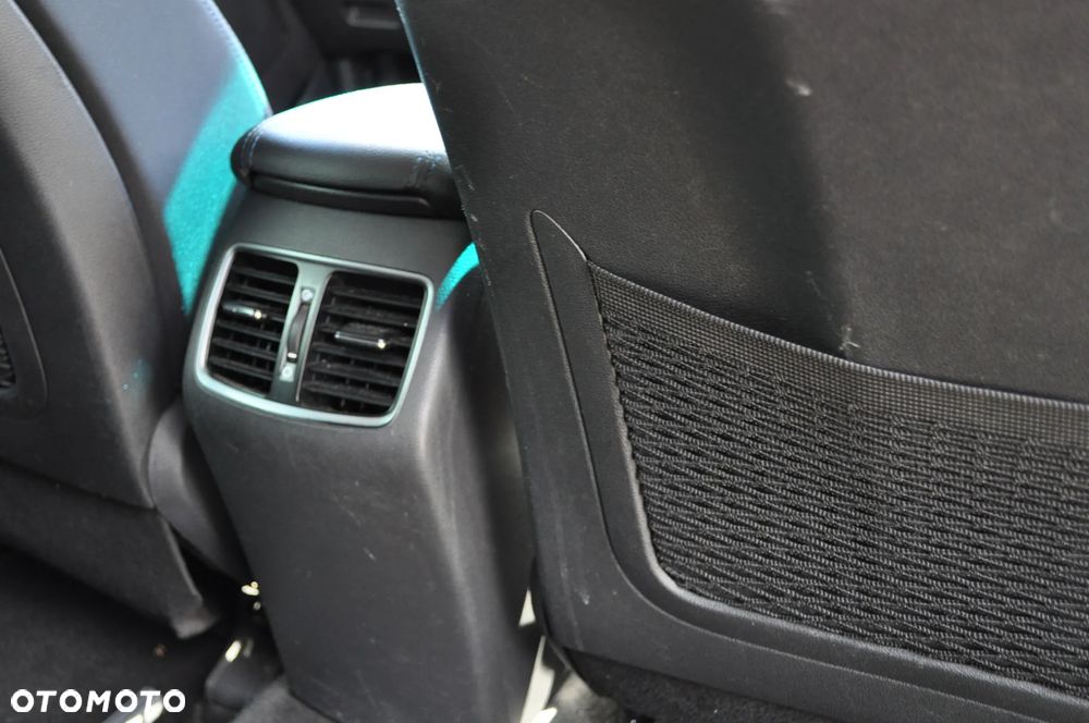 Hyundai Tucson 1.7 CRDI BlueDrive Comfort 2WD - 12