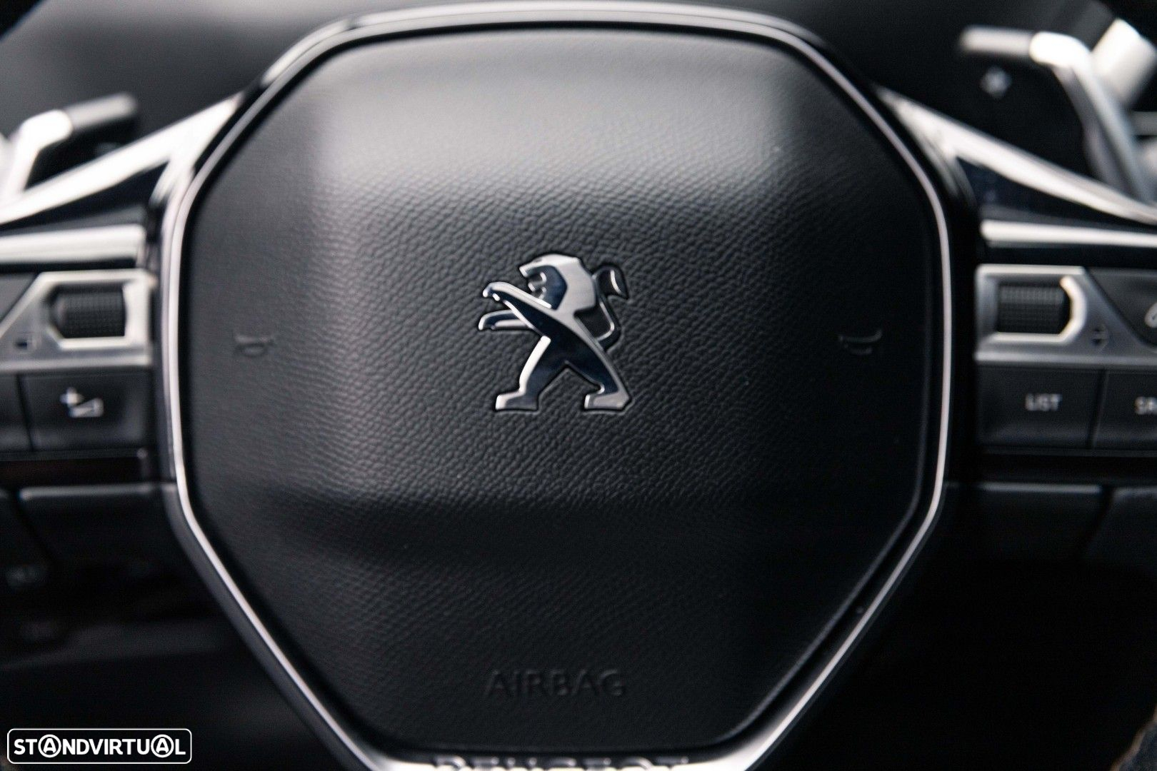 Peugeot 3008 1.5 BlueHDi GT EAT8 - 24