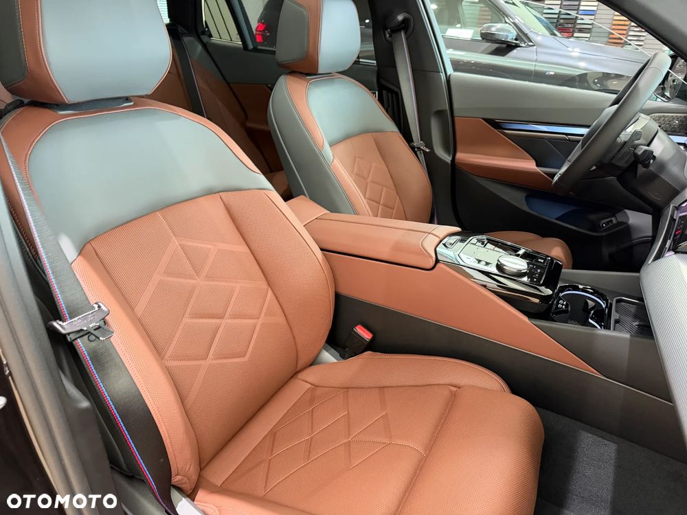 BMW Seria 5 540d xDrive mHEV M Sport - 7