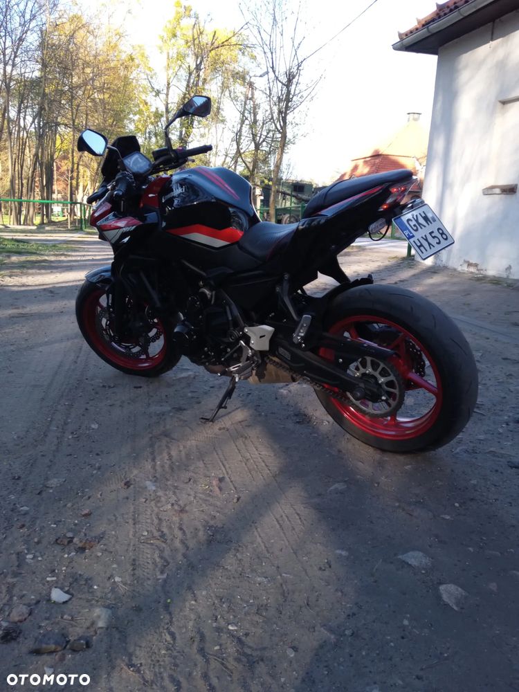 Kawasaki Z 650 - 5