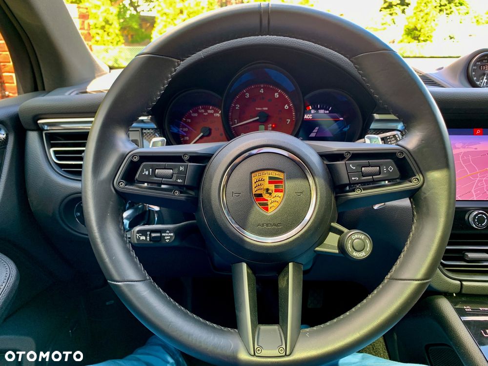Porsche Macan S - 33