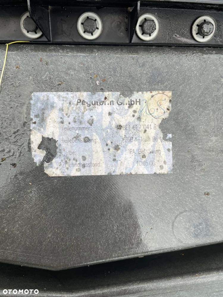 DESKA ROZDZIELCZA KONSOLA AUDI A4 B7 8E1857041B - 2