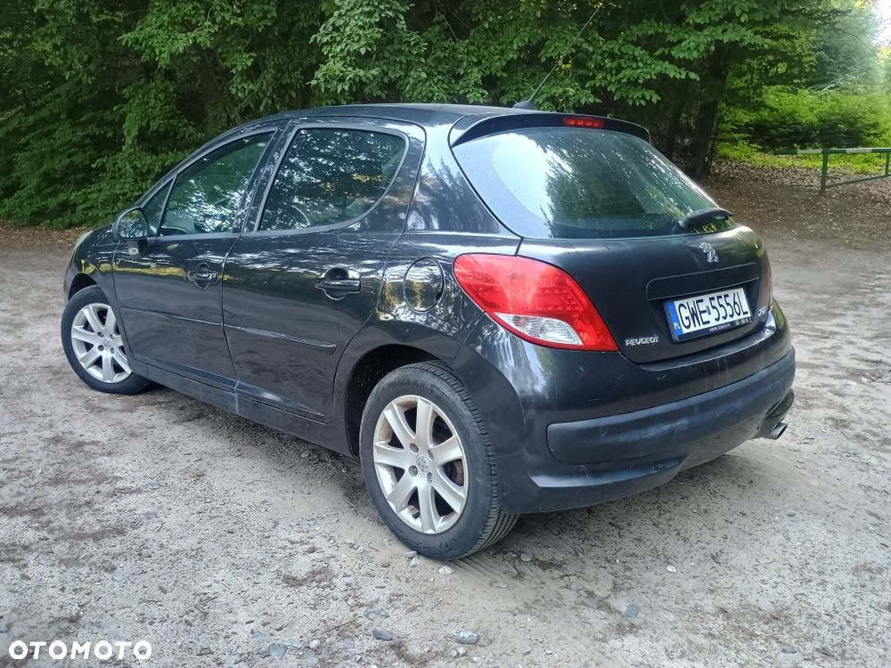 Peugeot 207 - 4