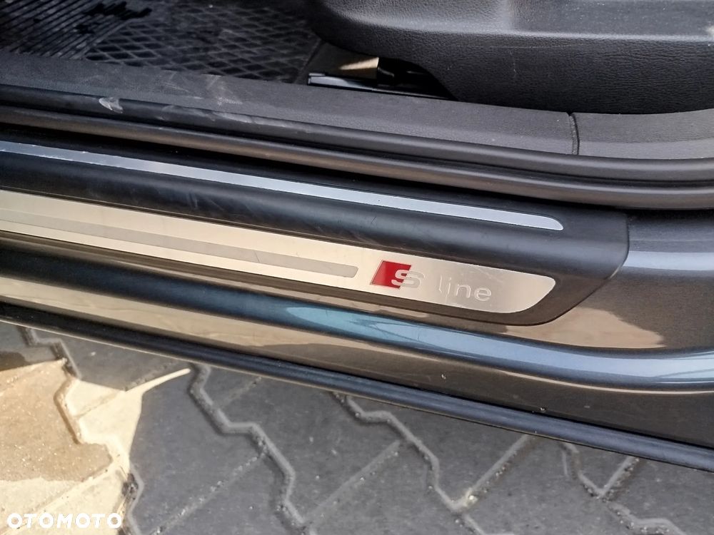 Audi Q3 2.0 TDI Quattro Design S tronic - 7