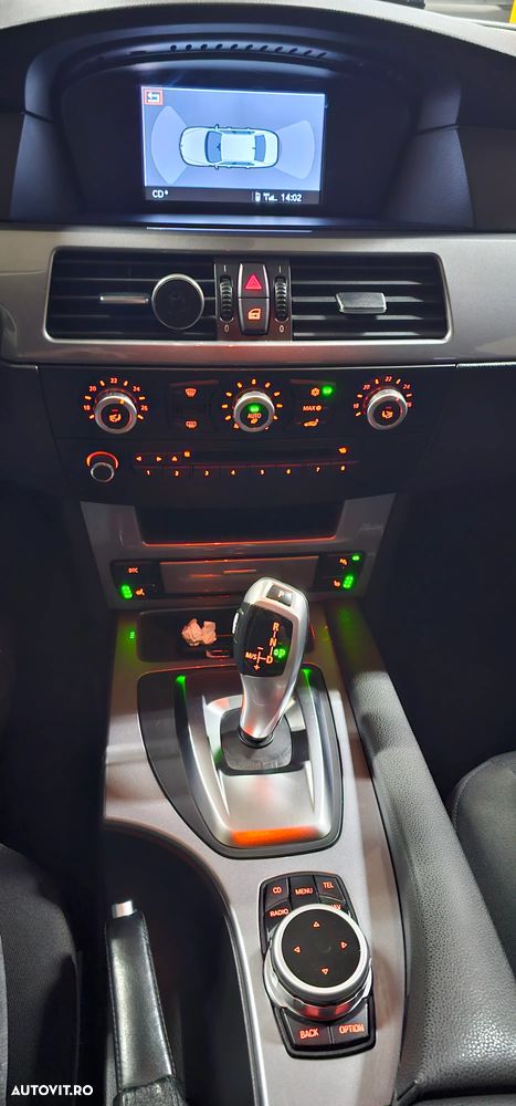 BMW Seria 5 520d Aut. Edition Exclusive - 9