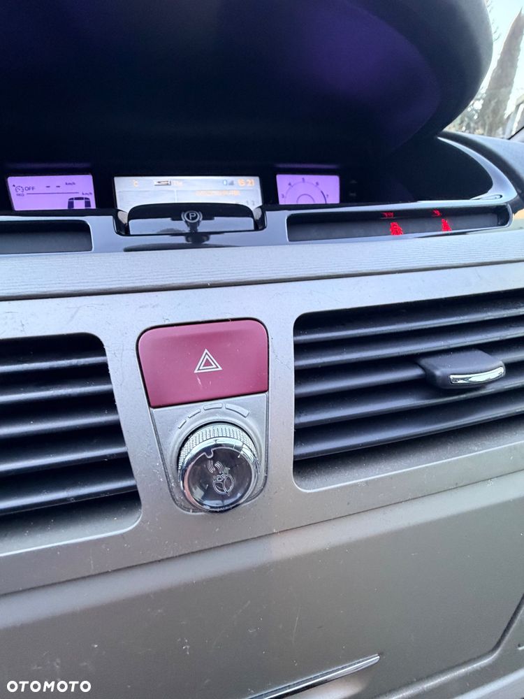 Citroën C4 Picasso THP 150 EGS6 Exclusive - 36