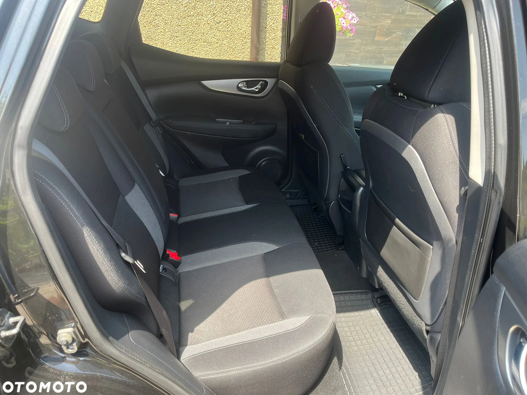Nissan Qashqai 1.5 dCi Tekna+ - 8