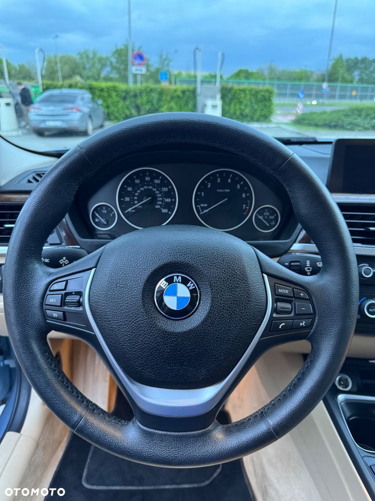 BMW Seria 3 328i xDrive - 39