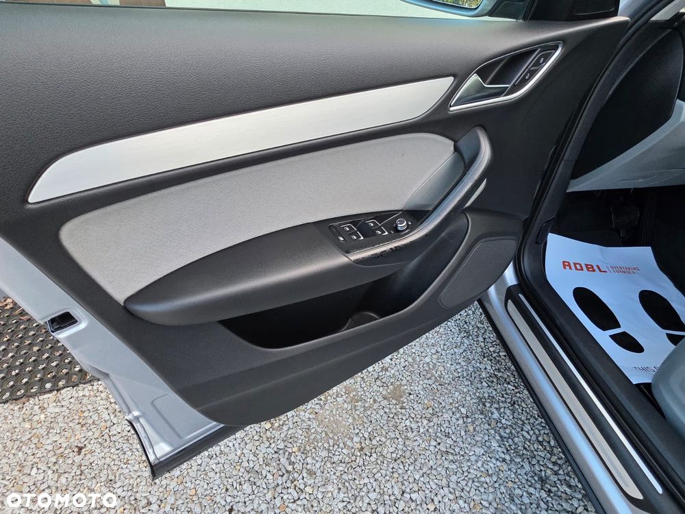 Audi Q3 2.0 TDI Quattro S tronic - 16