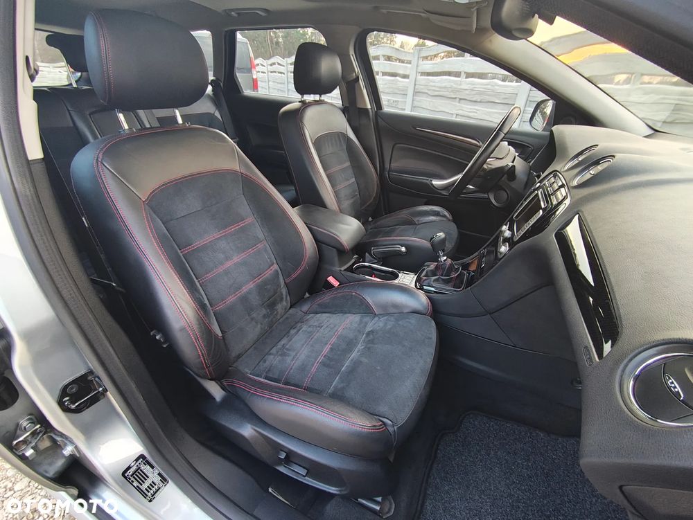 Ford Mondeo 2.2 TDCi Titanium S - 12