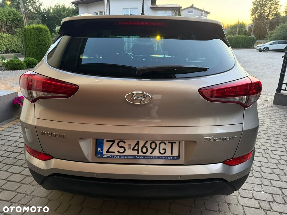 Hyundai Tucson 1.6 GDI BlueDrive Style 2WD - 13