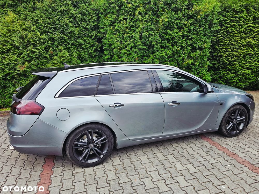 Opel Insignia 2.8 T V6 Cosmo 4x4 - 5