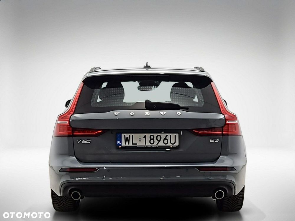 Volvo V60 B3 B Momentum Pro - 4