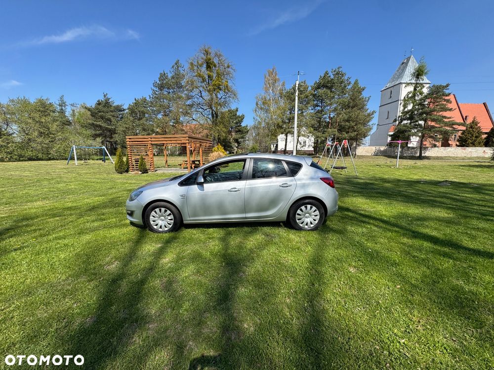 Opel Astra 1.4 Turbo Active - 10