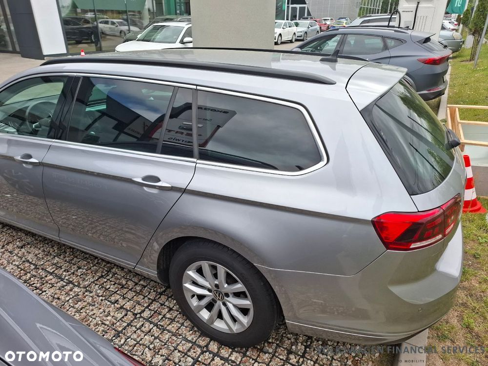 Volkswagen Passat 2.0 TDI EVO Business - 28