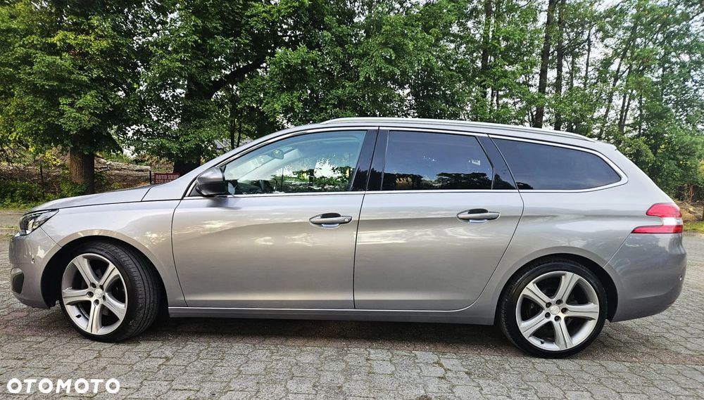 Peugeot 308 - 4