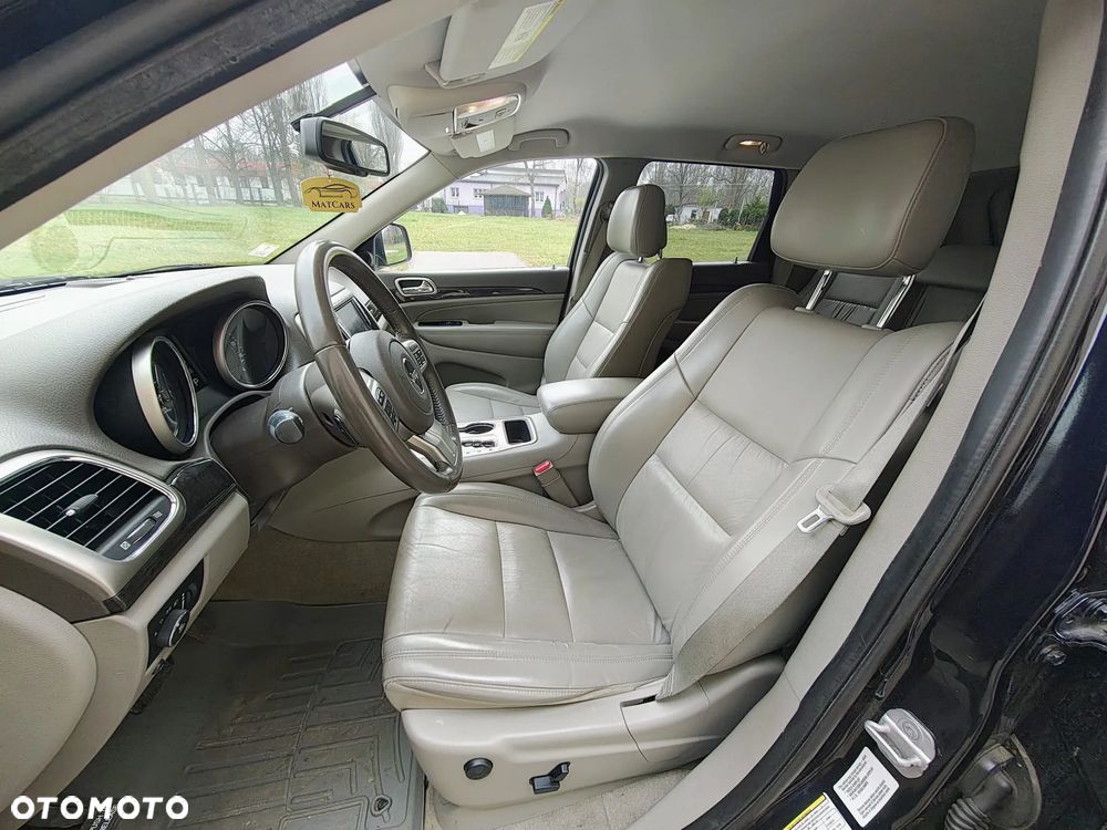Jeep Grand Cherokee - 17
