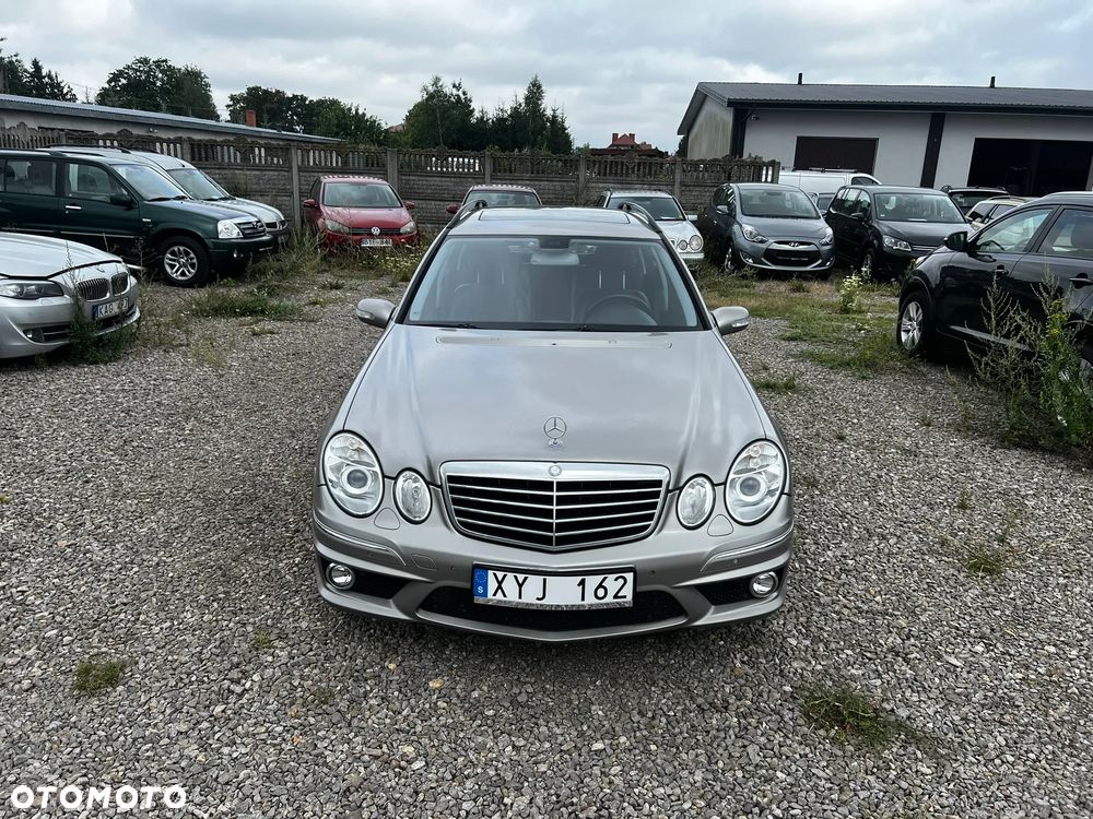 Mercedes-Benz Klasa E - 9