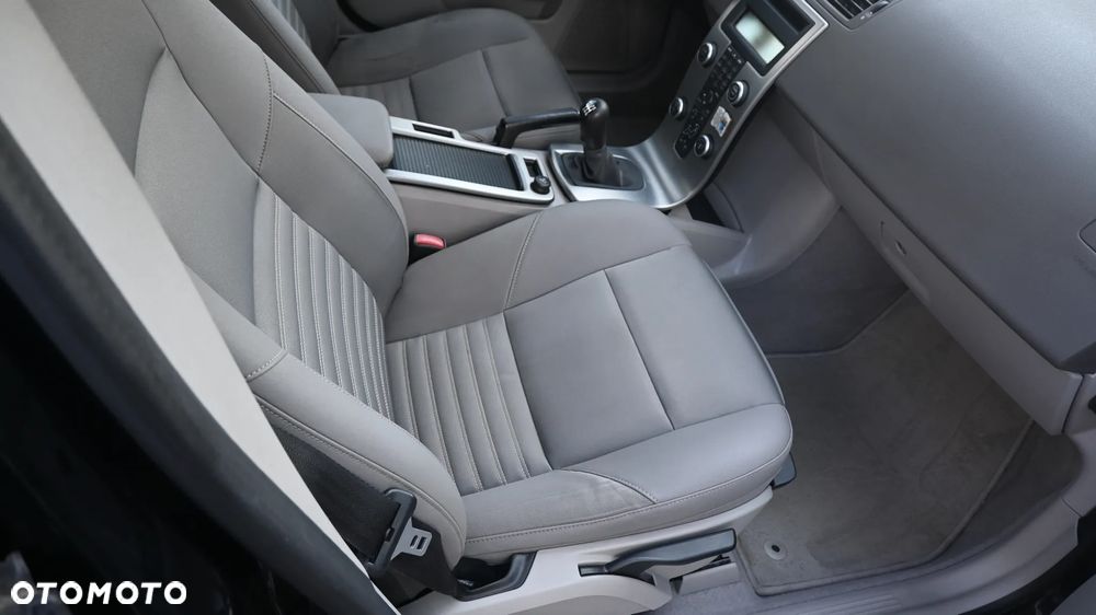 Volvo S40 2.0D Kinetic - 35