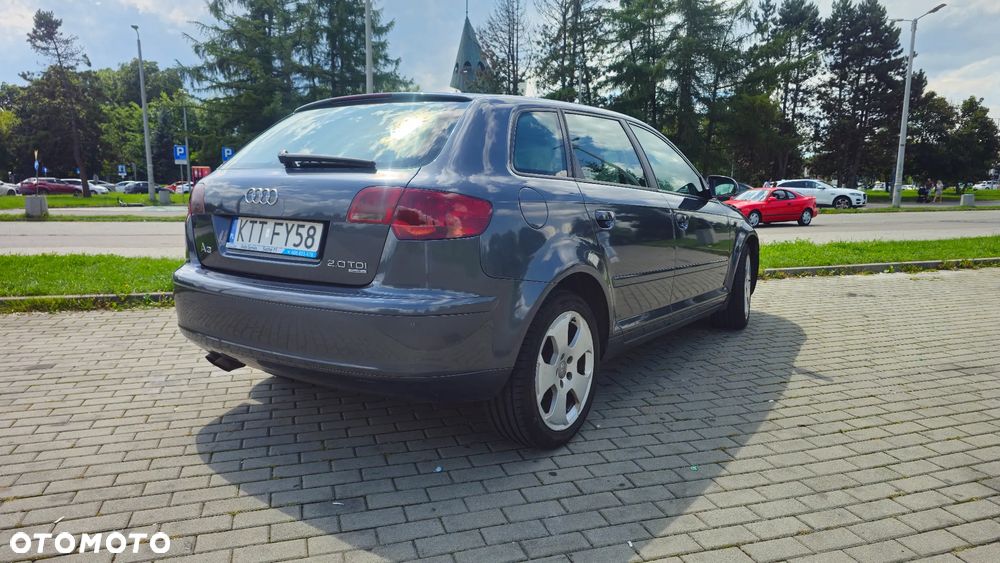 Audi A3 Sportback - 3