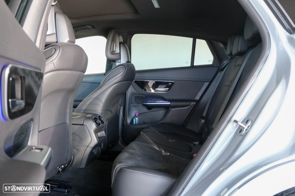 Mercedes-Benz GLC 300 de Coupe 4Matic - 51