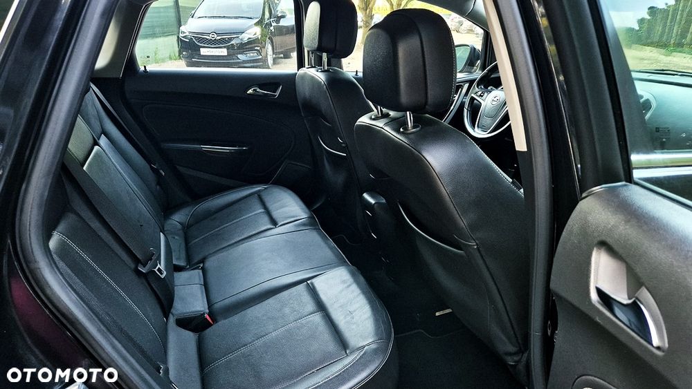 Opel Astra 1.6 Turbo Edition - 34
