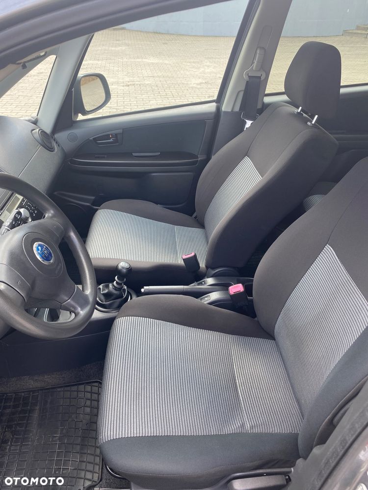 Fiat Sedici 1.9 Multijet 4x2 Dynamic Plus - 20