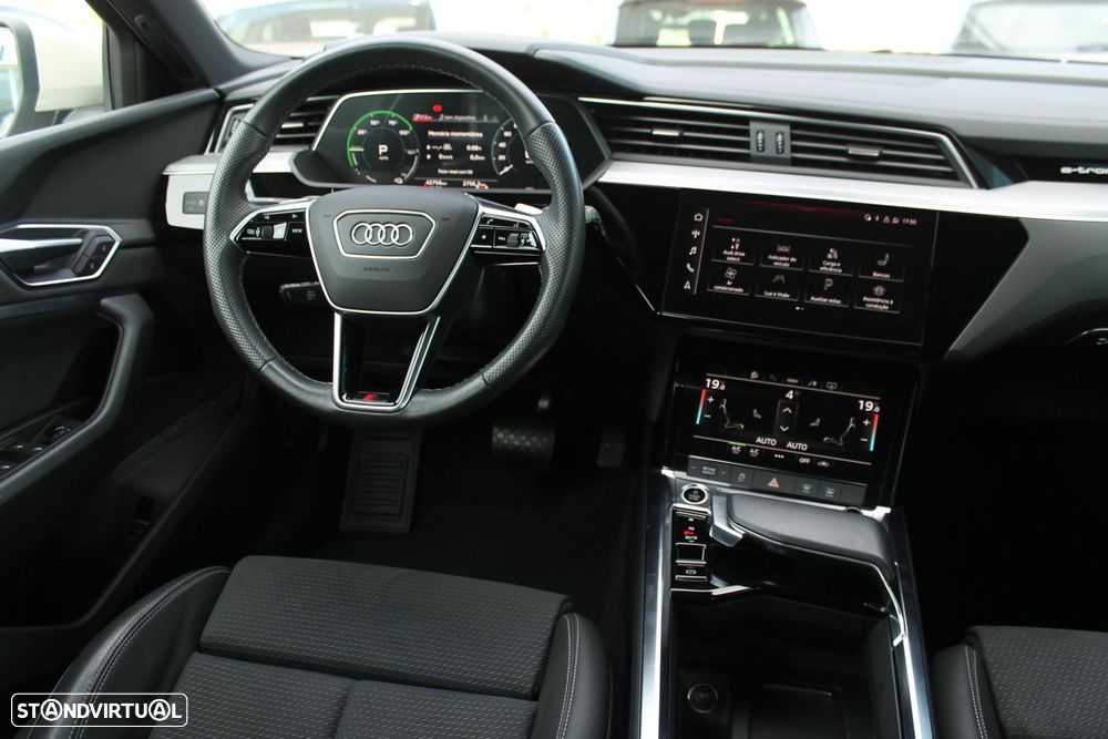 Audi e-tron 55 quattro S line - 55