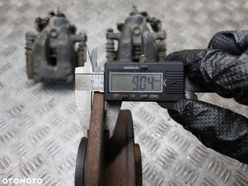 TARCZE HAMULCOWE TYŁ + ZACISKI CITROEN C4 I 1.6 THP - 6