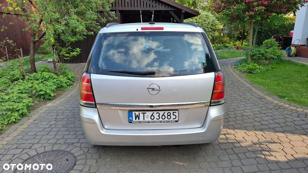 Opel Zafira 1.8 - 5