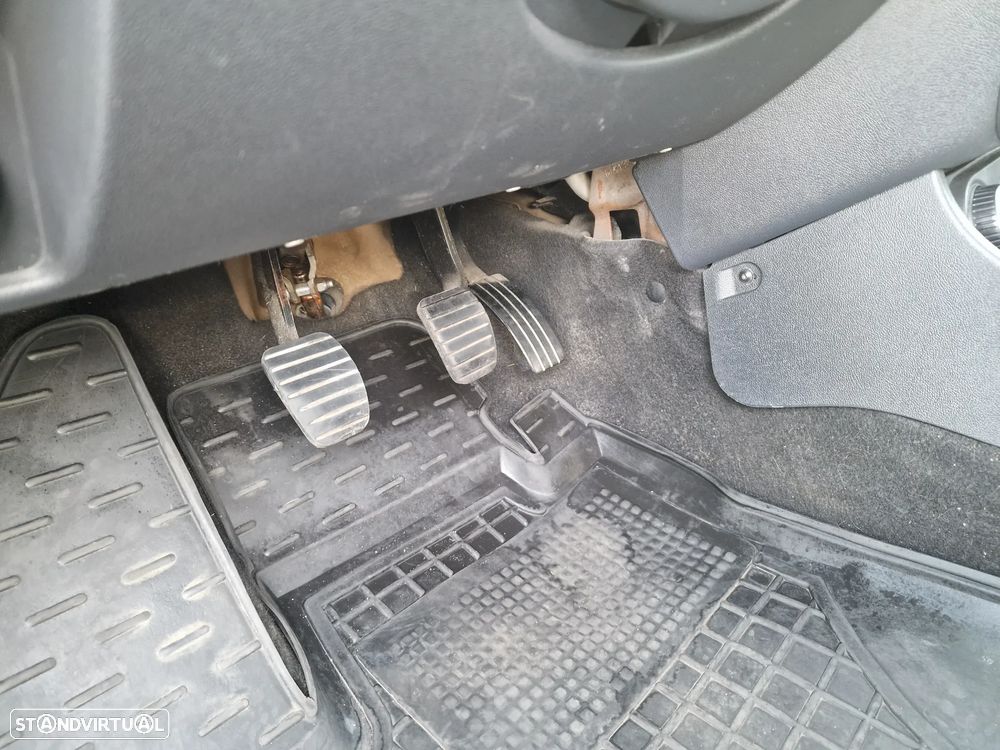 Dacia Duster dCi 110 FAP 4x4 Laureate - 34