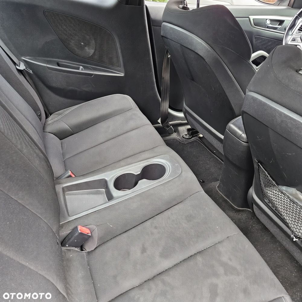 Hyundai Veloster 1.6 GDI Comfort - 5