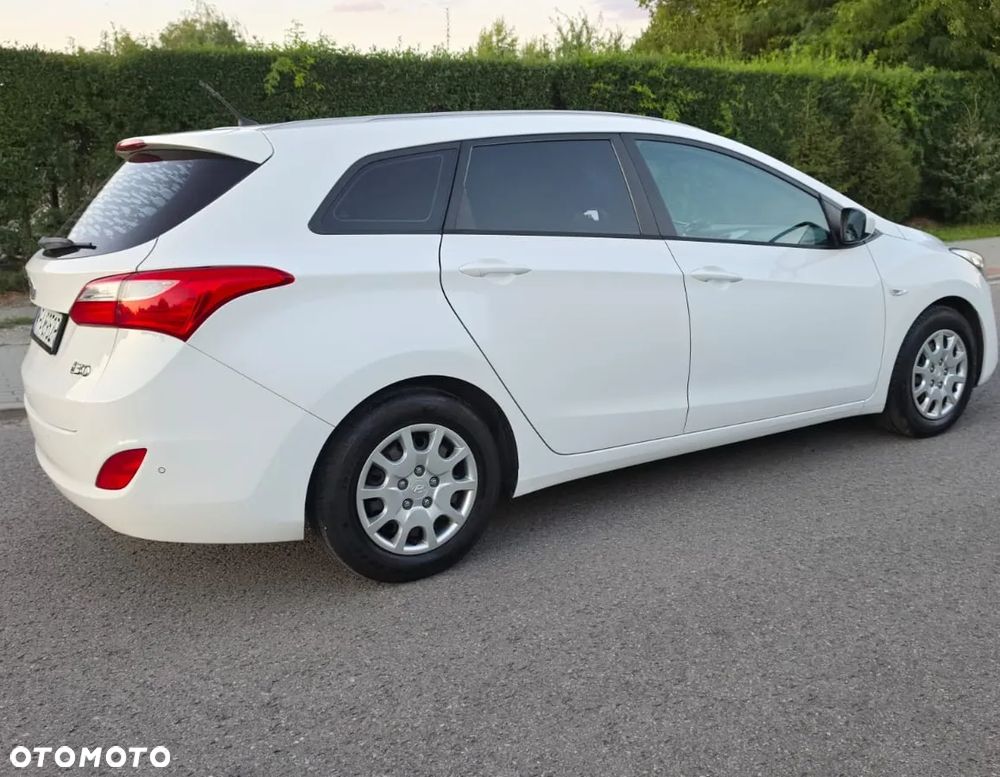 Hyundai i30 i30cw 1.4 Fifa World Cup Edition - 2