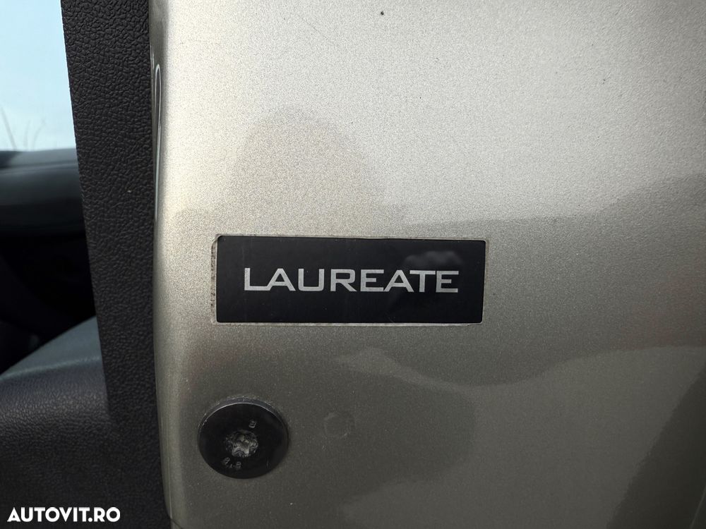 Dacia Logan 1.6 16V Laureate - 30